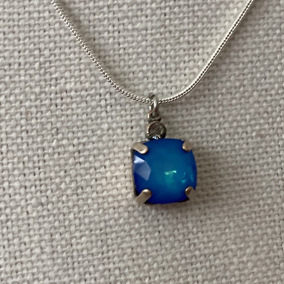 Repurposed La Vie En Rose Swarovski Pendant on Sterling Silver 925 Snake C… - Picture 2 of 5